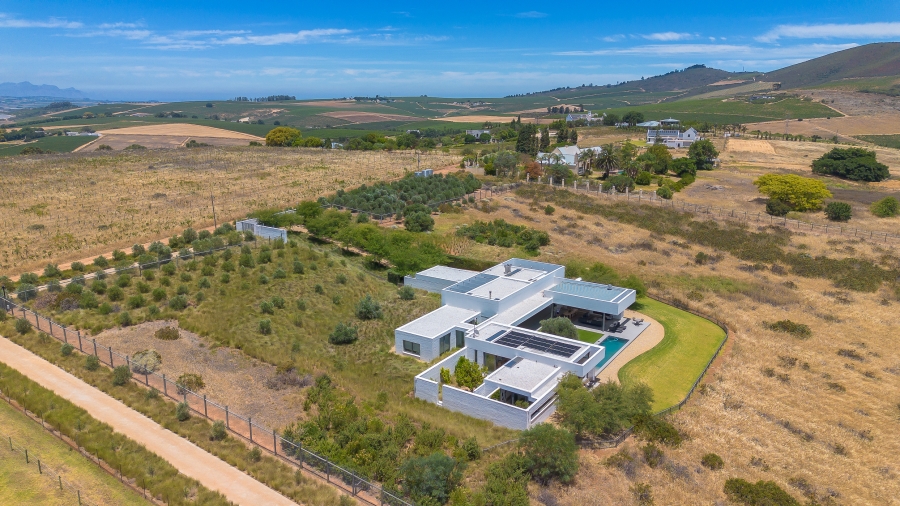 3 Bedroom Property for Sale in Devonvallei Western Cape